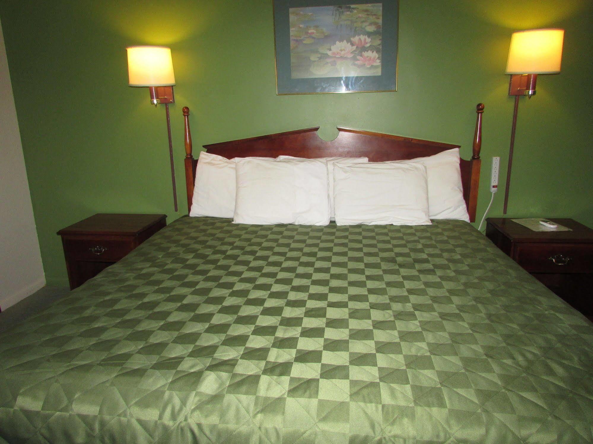 Motel Gas Lite